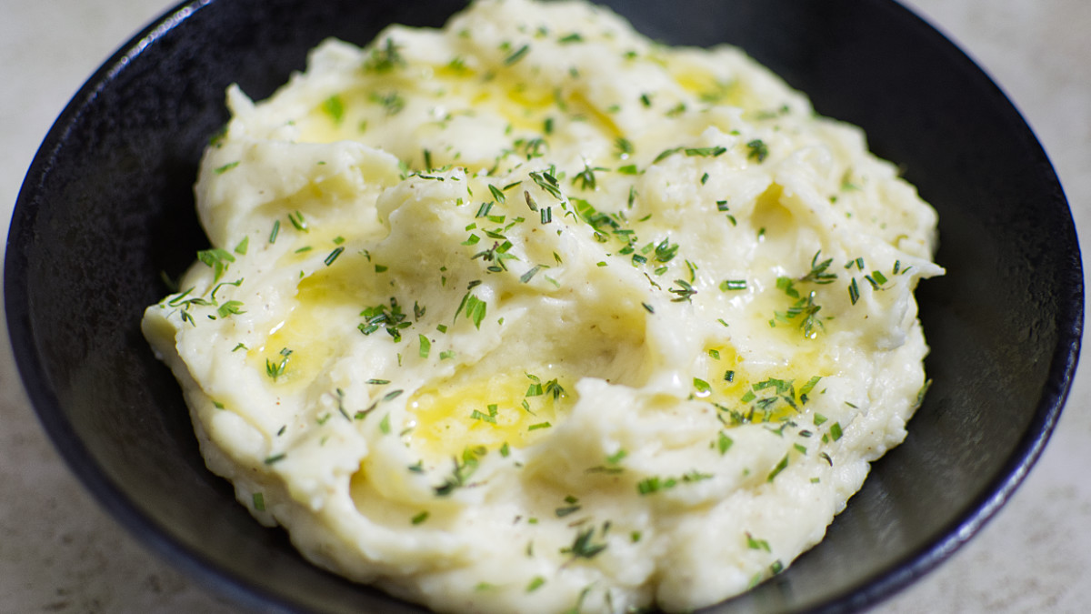 Bowl of garnished Mashed Potatoes with Horseradish and White Pepper