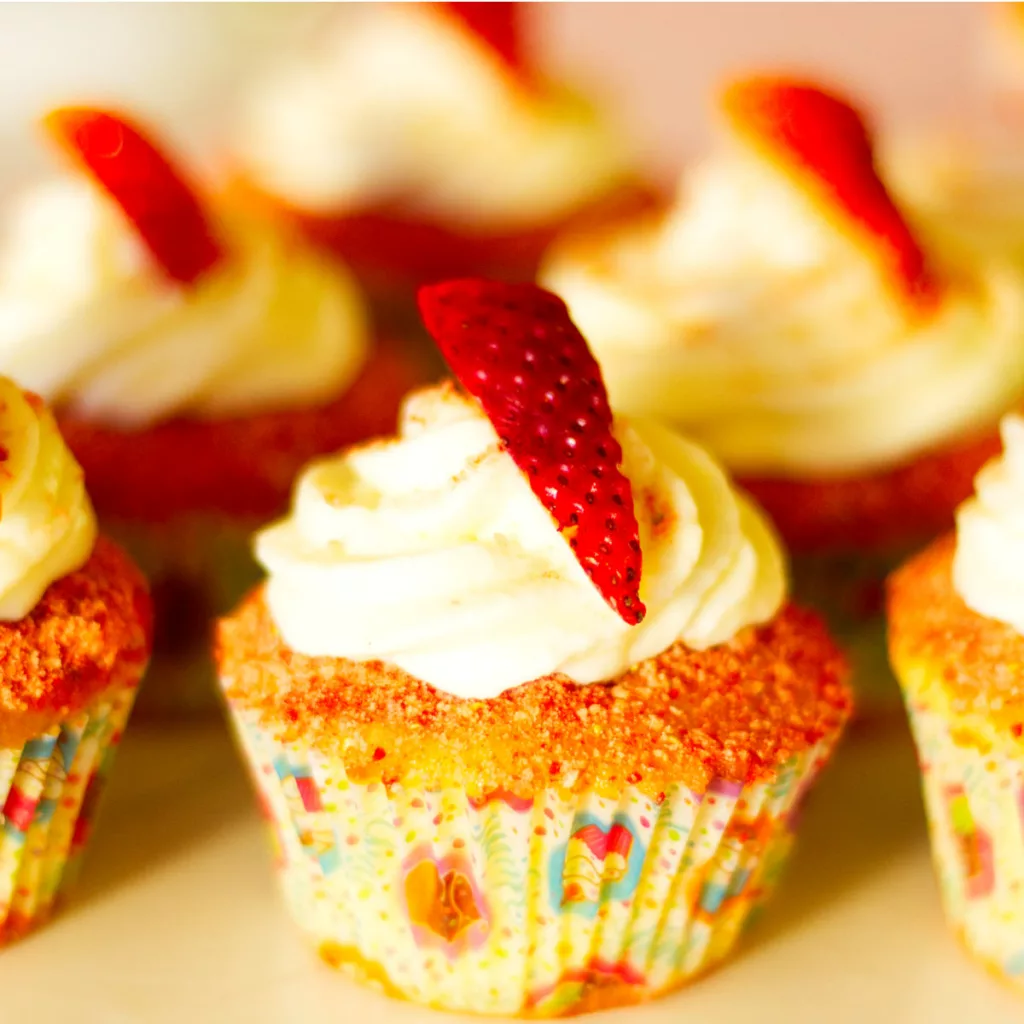 Strawberry Crunch Cupcakes