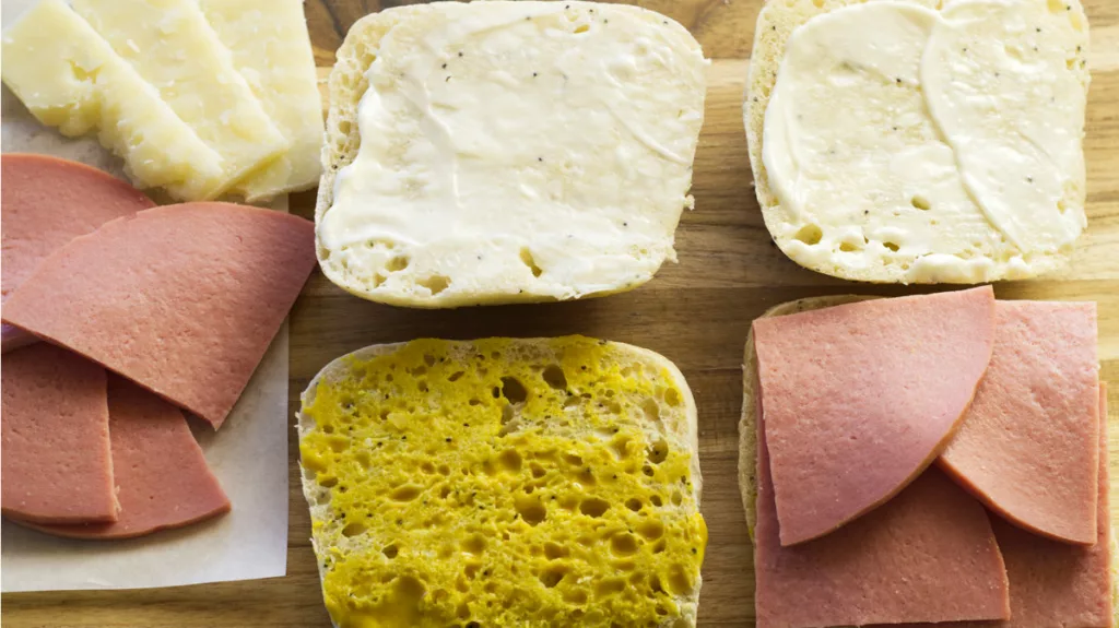 Chuckwagon Sandwich Prepare and Serve